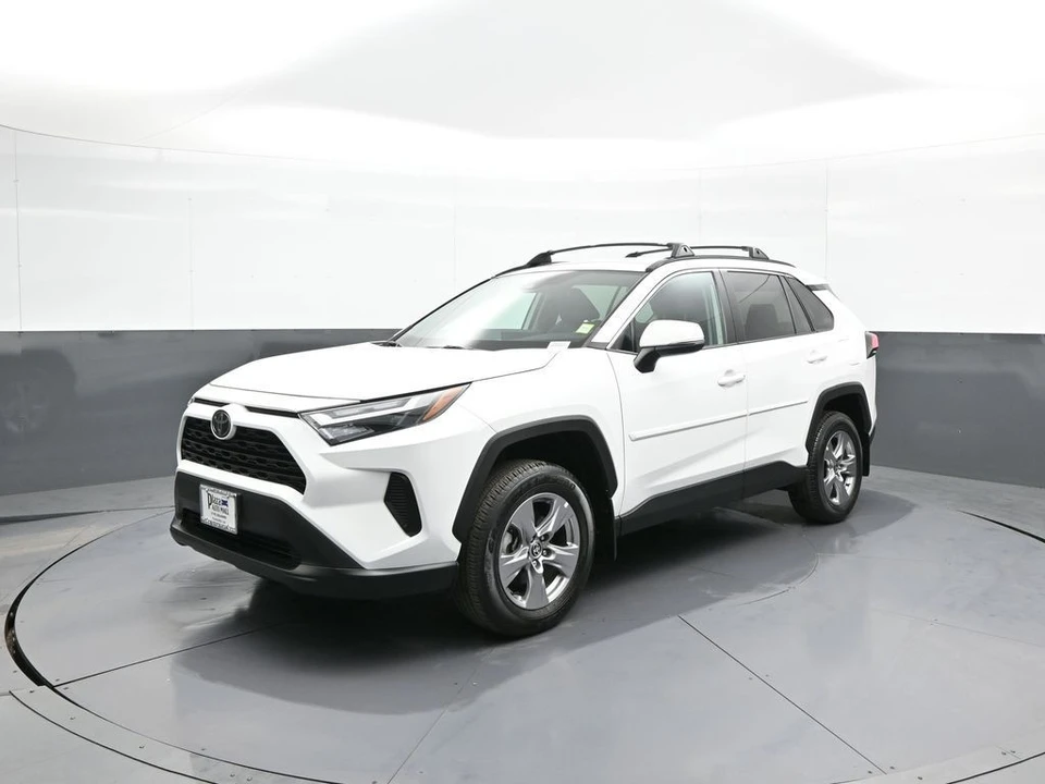 2023 Toyota RAV4 5th Gen - Image 10 of 21