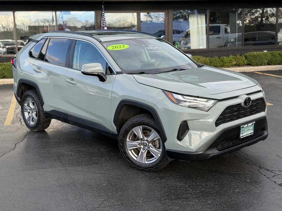 2023 Toyota RAV4 5th Gen - Image 3 of 12