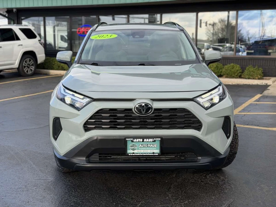 2023 Toyota RAV4 5th Gen - Image 9 of 12