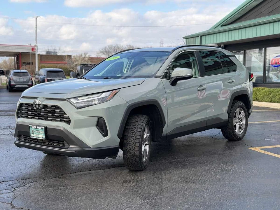 2023 Toyota RAV4 5th Gen - Image 10 of 12