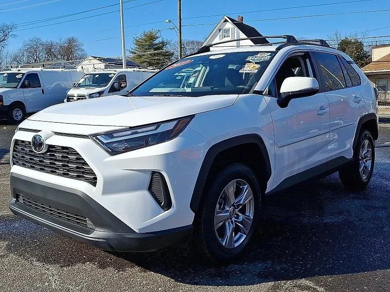 2023 Toyota RAV4 5th Gen - Image 4 of 12