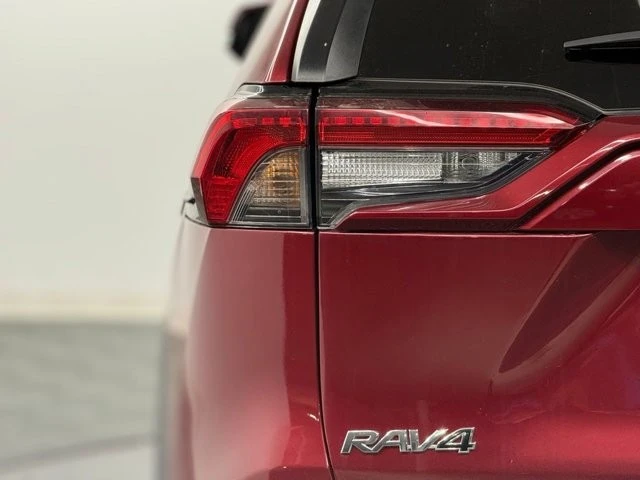 2023 Toyota RAV4 5th Gen - Image 9 of 12