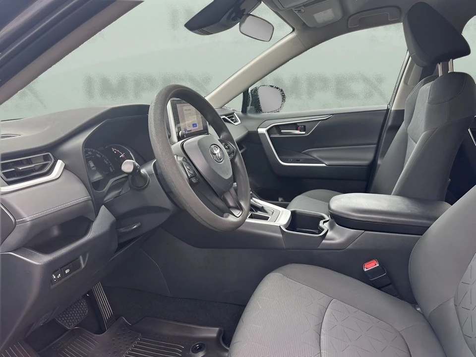 2023 Toyota RAV4 5th Gen - Image 9 of 12