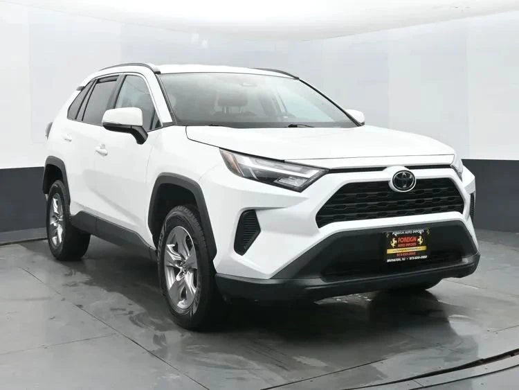 2023 Toyota RAV4 5th Gen - Image 2 of 12