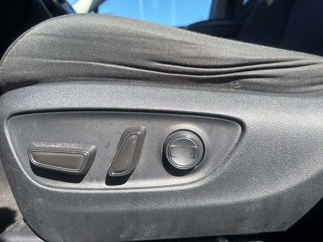 2023 Toyota RAV4 5th Gen - Image 9 of 12