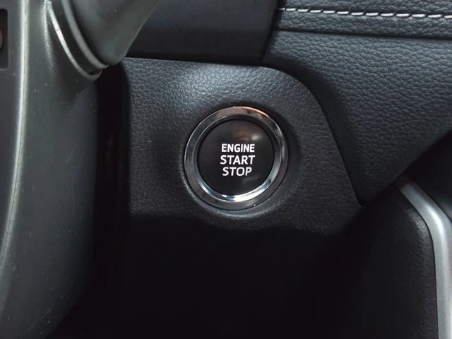2023 Toyota RAV4 5th Gen - Image 18 of 21
