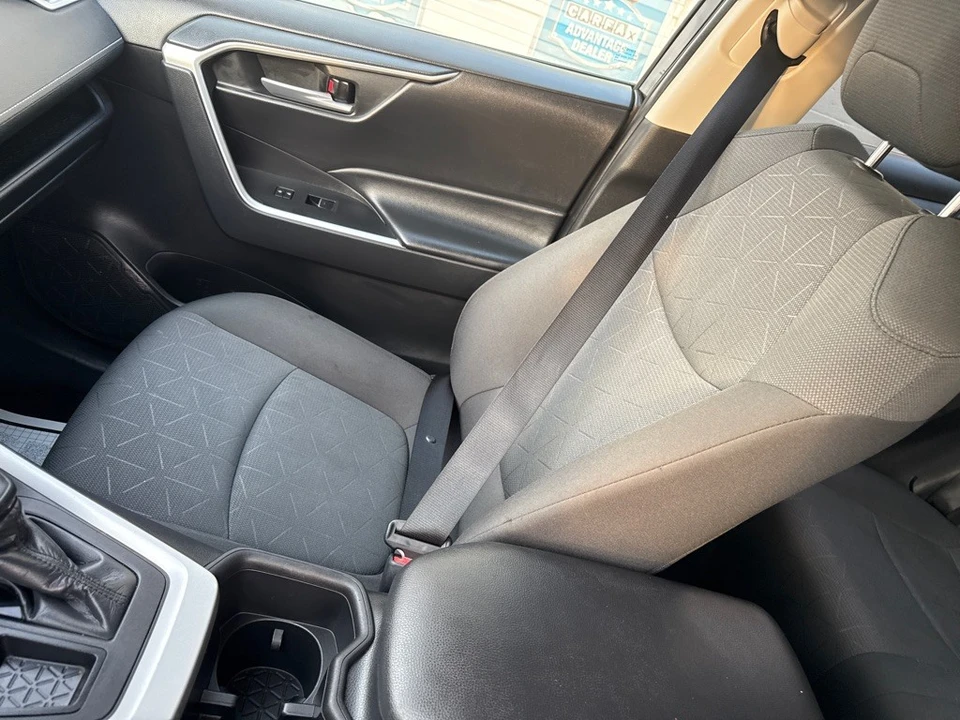 2023 Toyota RAV4 5th Gen - Image 8 of 16