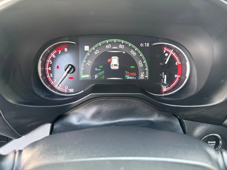 2023 Toyota RAV4 5th Gen - Image 11 of 16
