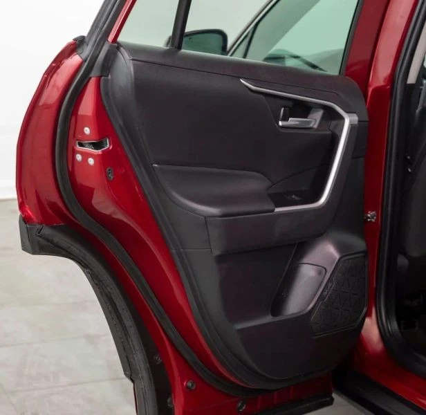 2023 Toyota RAV4 5th Gen - Image 8 of 12