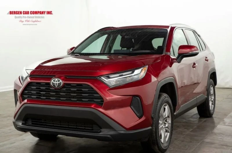 2023 Toyota RAV4 5th Gen - Image 4 of 12