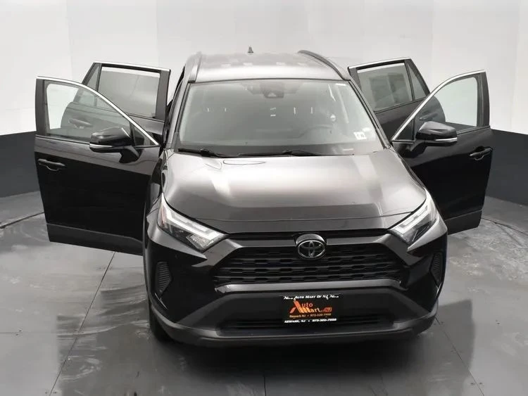 2023 Toyota RAV4 5th Gen - Image 10 of 12