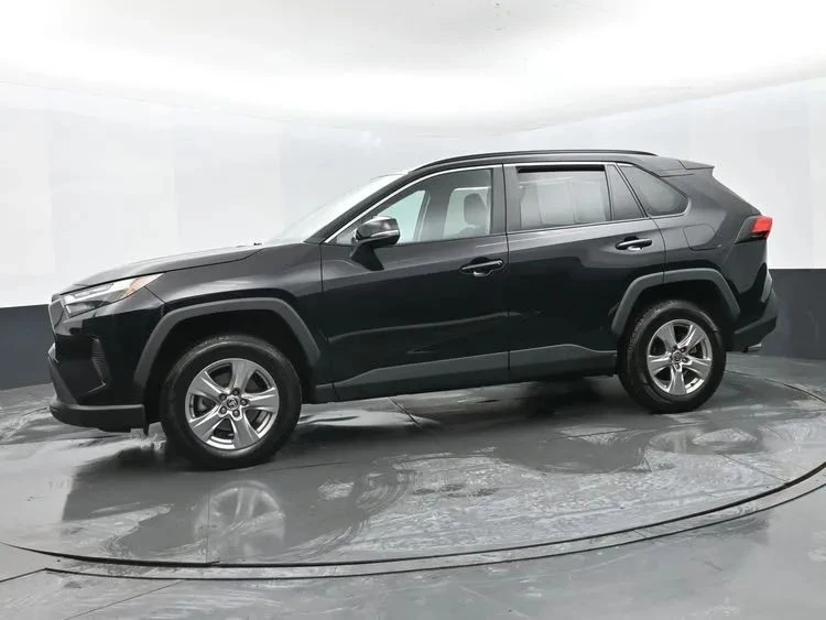 2023 Toyota RAV4 5th Gen - Image 5 of 12