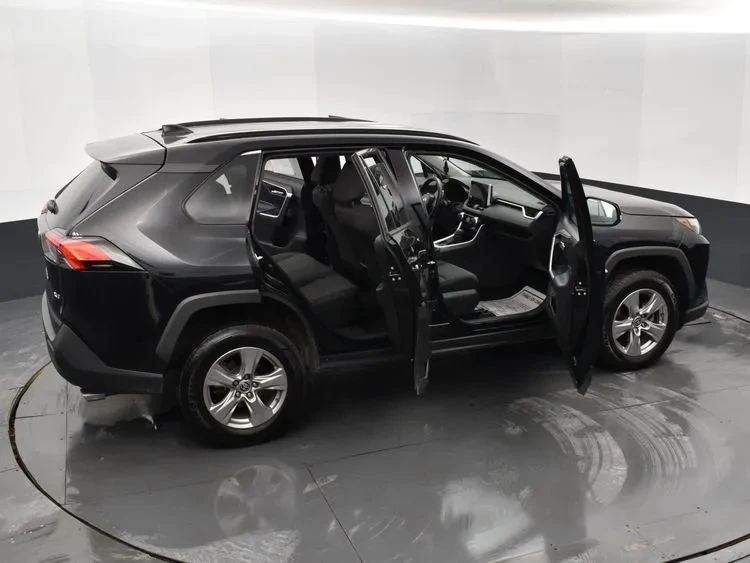 2023 Toyota RAV4 5th Gen - Image 6 of 12