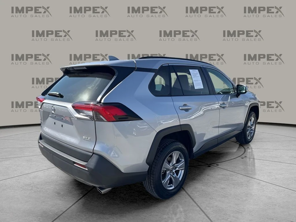 2023 Toyota RAV4 5th Gen - Image 5 of 21
