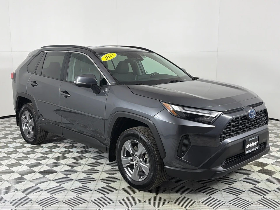 2023 Toyota RAV4 5th Gen - Image 3 of 12