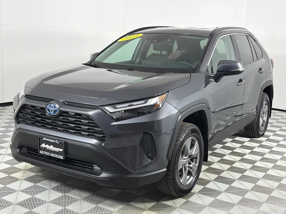 2023 Toyota RAV4 5th Gen - Image 10 of 12