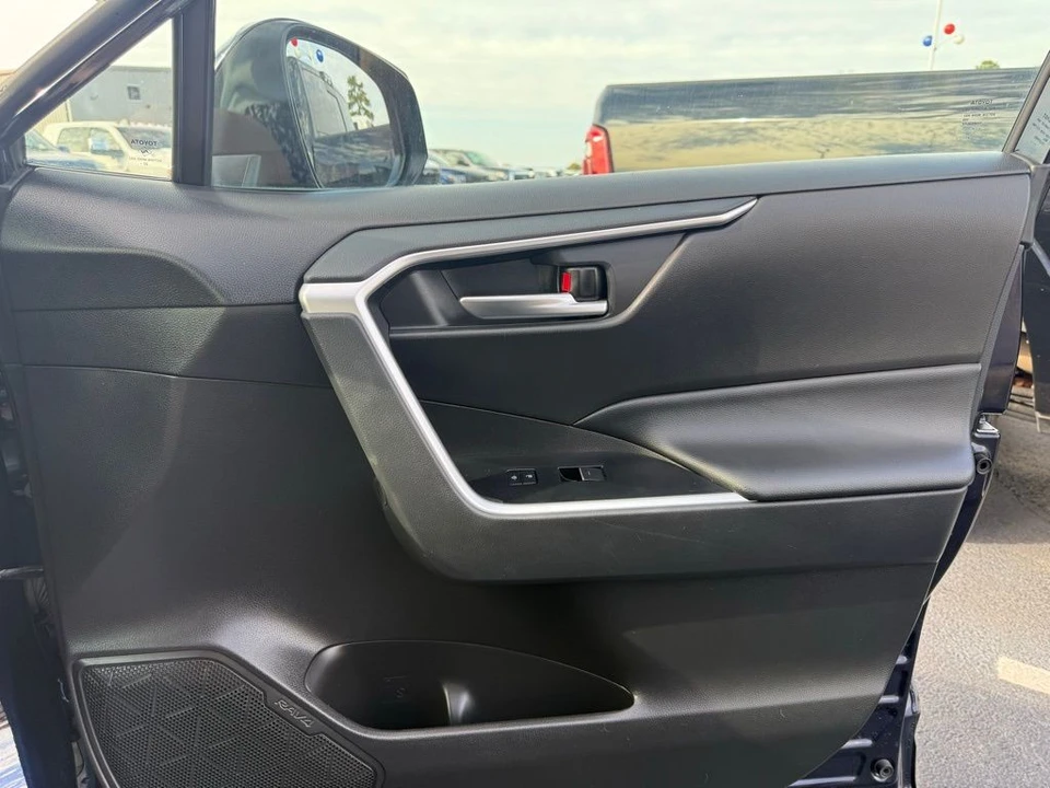 2023 Toyota RAV4 5th Gen - Image 21 of 21