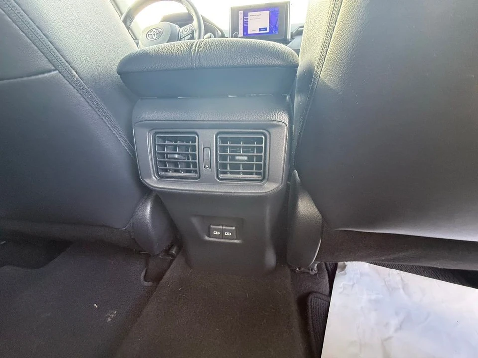 2023 Toyota RAV4 5th Gen - Image 18 of 21