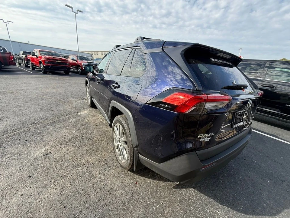 2023 Toyota RAV4 5th Gen - Image 4 of 21