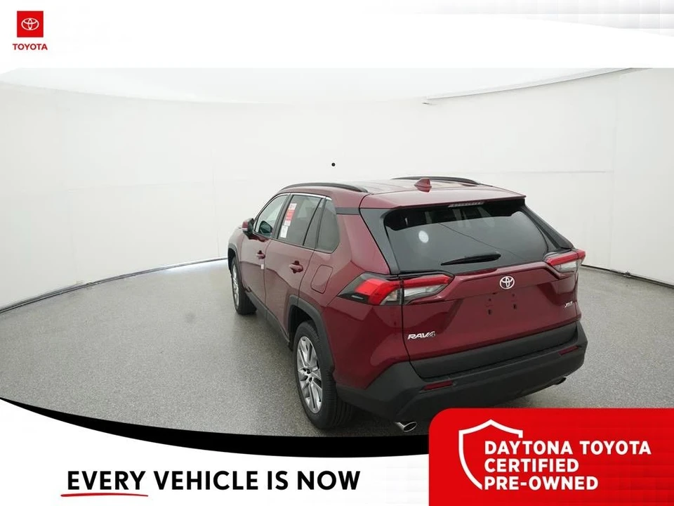 2023 Toyota RAV4 5th Gen - Image 6 of 12