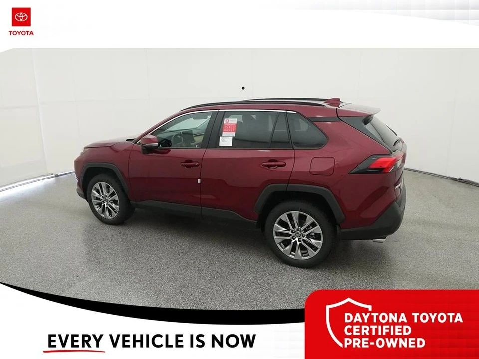 2023 Toyota RAV4 5th Gen - Image 4 of 12