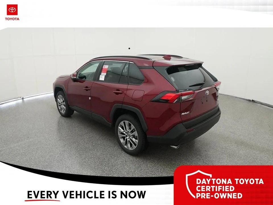 2023 Toyota RAV4 5th Gen - Image 5 of 12