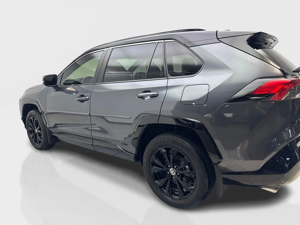 2023 Toyota RAV4 5th Gen - Image 14 of 21