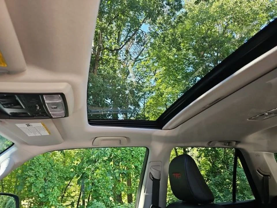 2023 Toyota 4Runner 5th Gen - Image 9 of 11