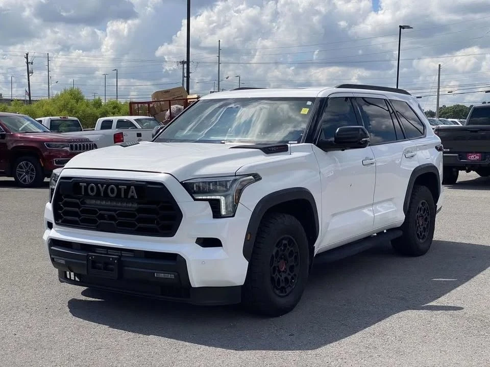 2023 Toyota Sequoia 3rd Gen - Image 3 of 16