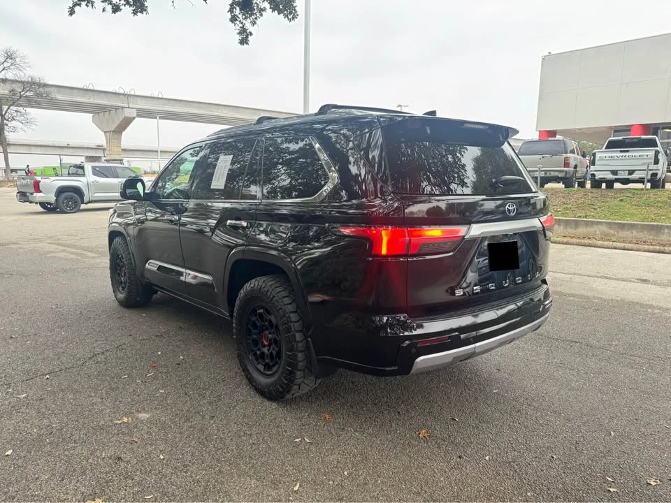 2023 Toyota Sequoia 3rd Gen - Image 4 of 10