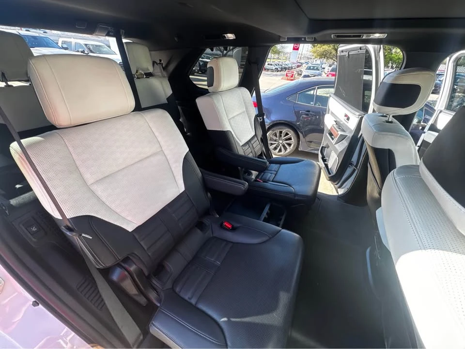 2023 Toyota Sequoia 3rd Gen - Image 10 of 11