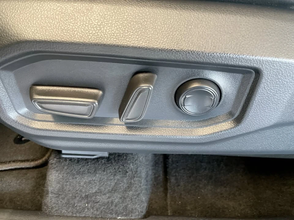 2023 Toyota Sequoia 3rd Gen - Image 4 of 18