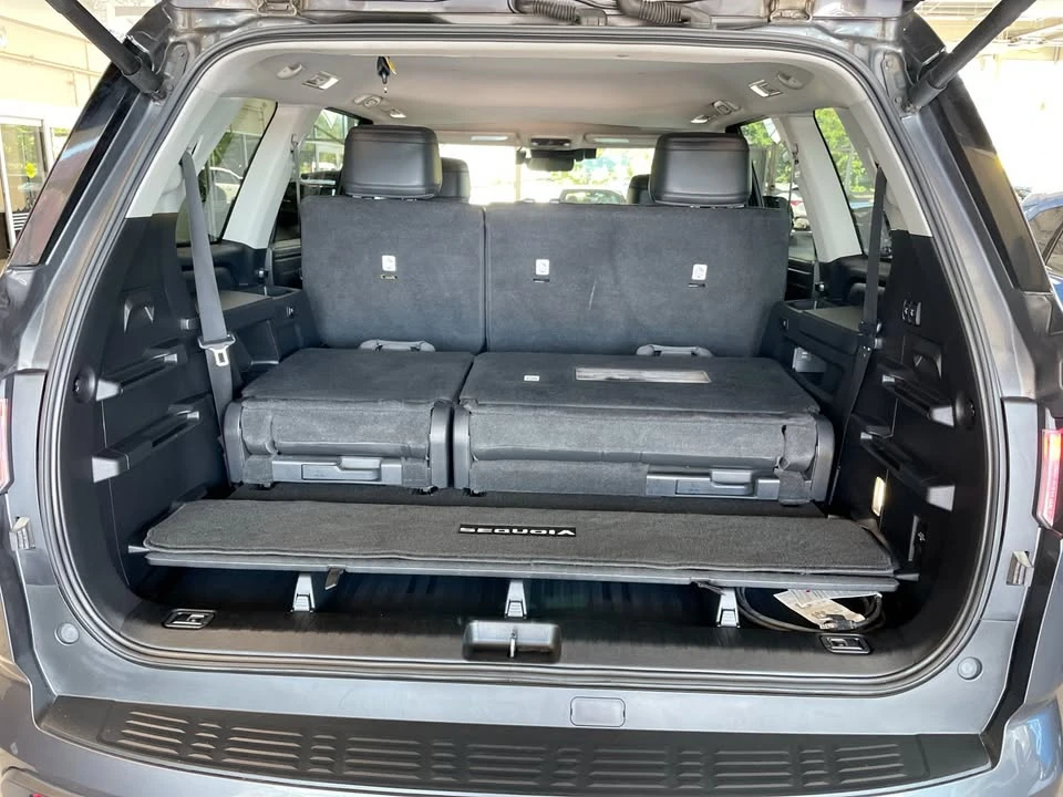 2023 Toyota Sequoia 3rd Gen - Image 16 of 18