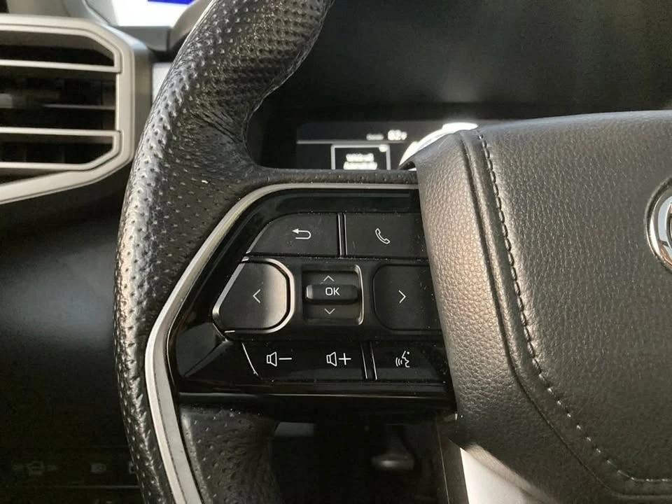 2023 Toyota Sequoia 3rd Gen - Image 14 of 18