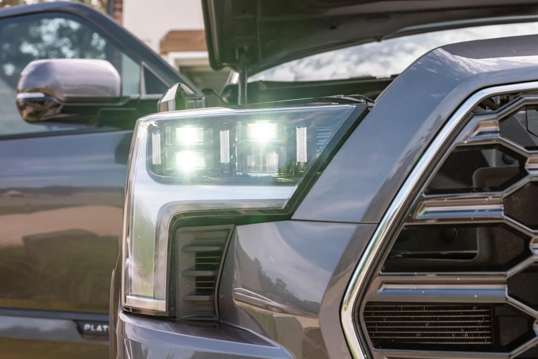 2023 Toyota Sequoia 3rd Gen - Image 13 of 31