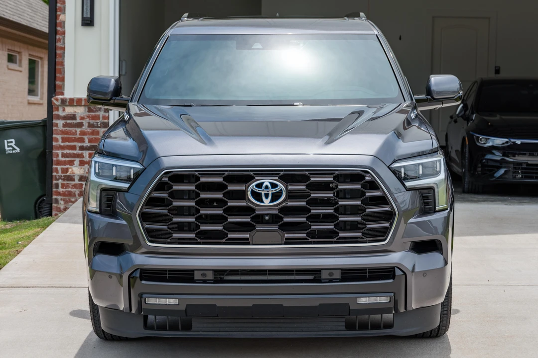 2023 Toyota Sequoia 3rd Gen - Image 2 of 31