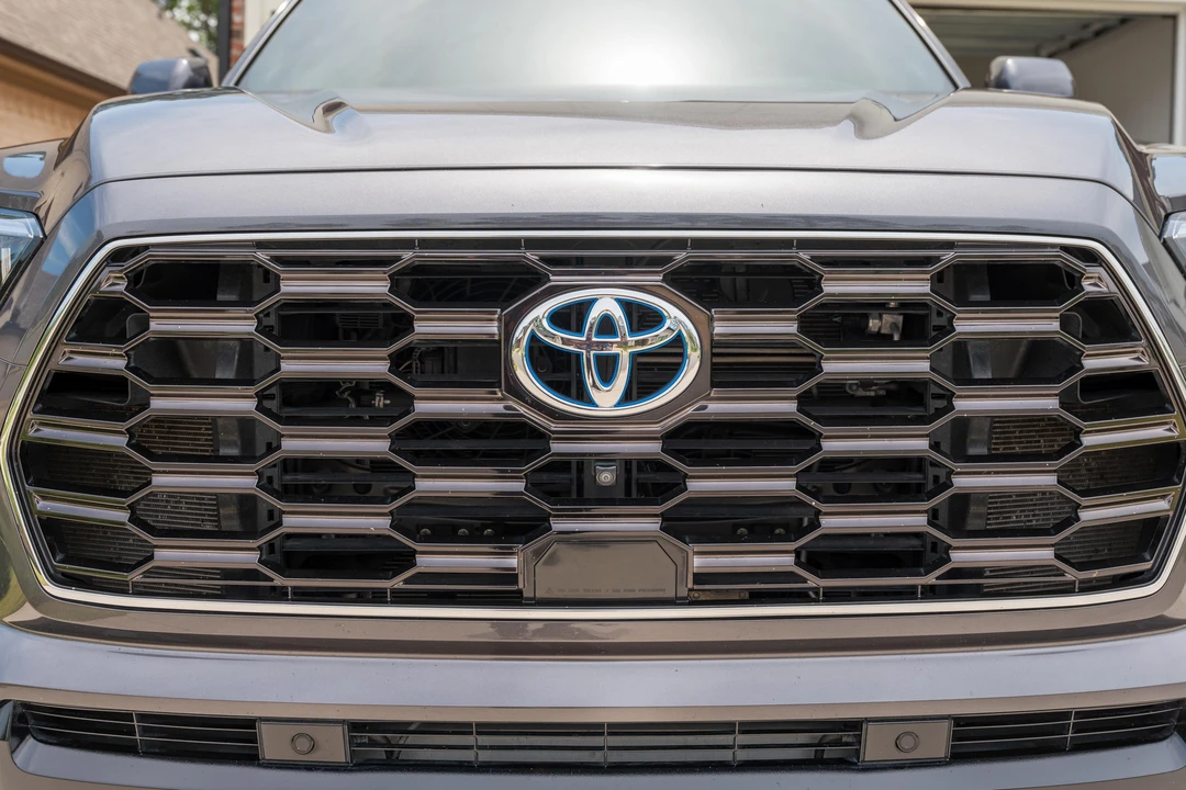 2023 Toyota Sequoia 3rd Gen - Image 16 of 31