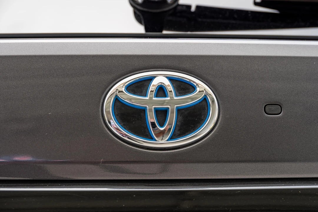 2023 Toyota Sequoia 3rd Gen - Image 29 of 31