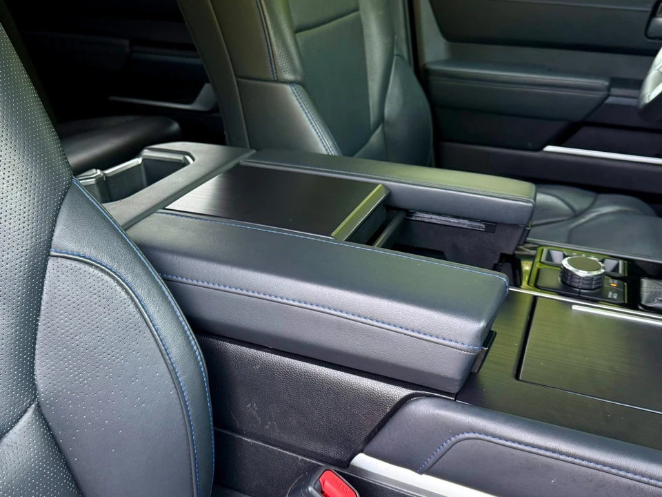 2023 Toyota Sequoia 3rd Gen - Image 20 of 21