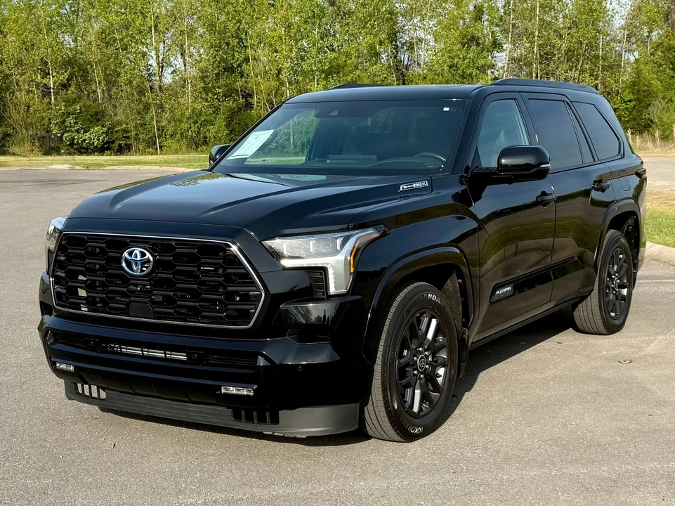 2023 Toyota Sequoia 3rd Gen - Image 2 of 21