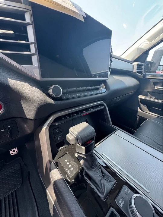 2023 Toyota Sequoia 3rd Gen - Image 13 of 15