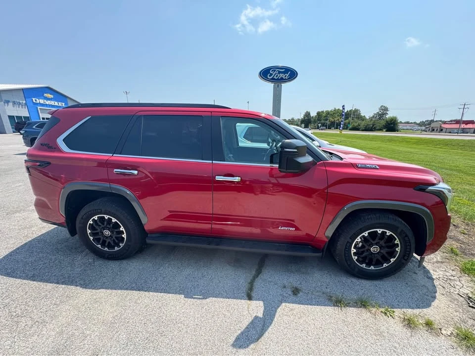 2023 Toyota Sequoia 3rd Gen - Image 5 of 15