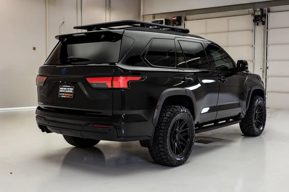 2023 Toyota Sequoia 3rd Gen - Image 10 of 16