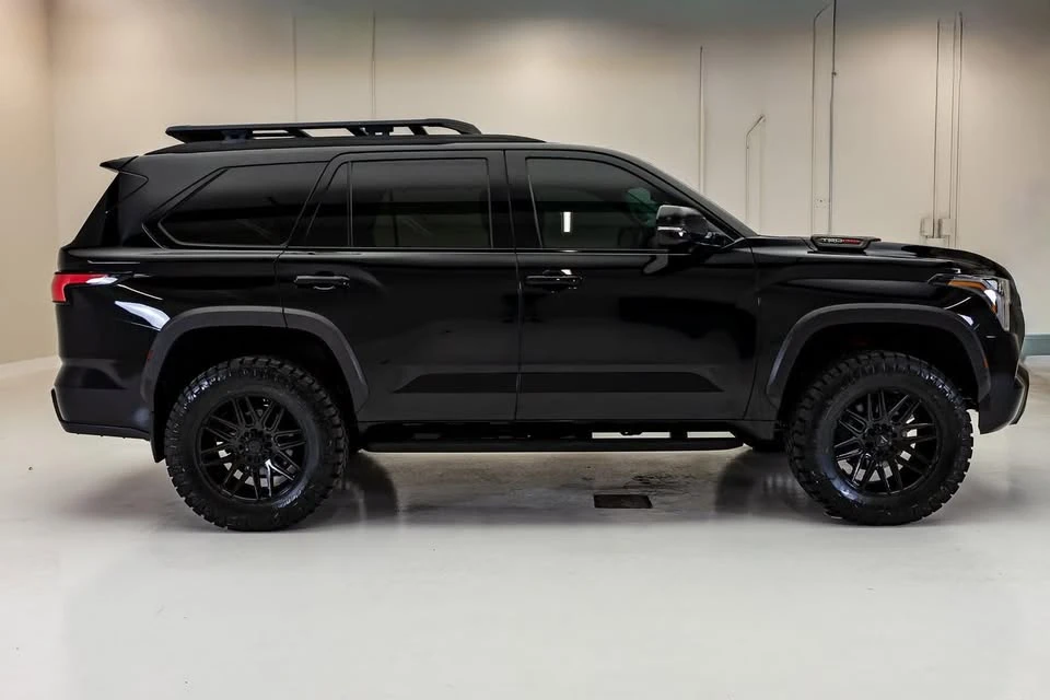 2023 Toyota Sequoia 3rd Gen - Image 12 of 16