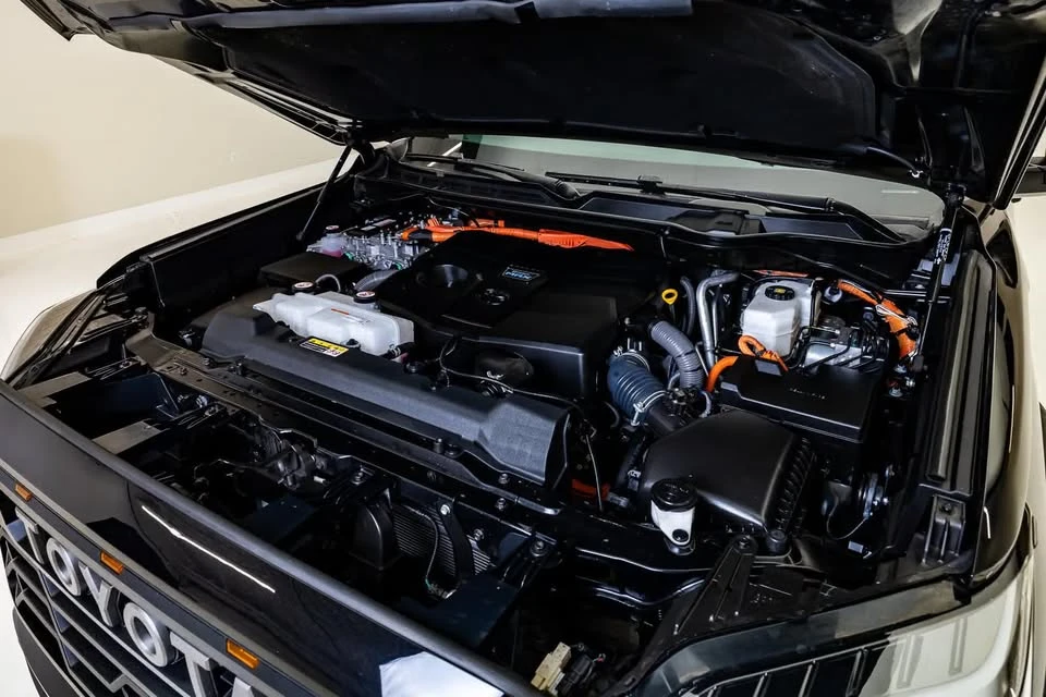 2023 Toyota Sequoia 3rd Gen - Image 13 of 16