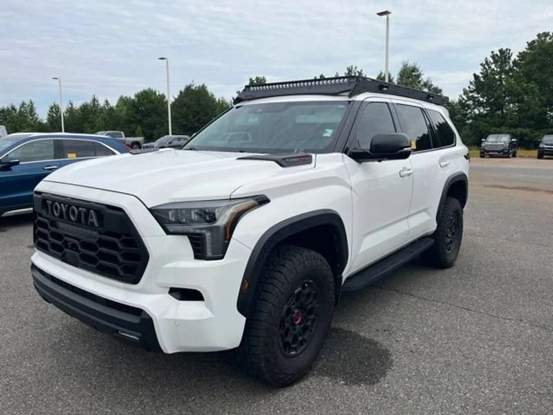 2023 Toyota Sequoia 3rd Gen - Image 3 of 7