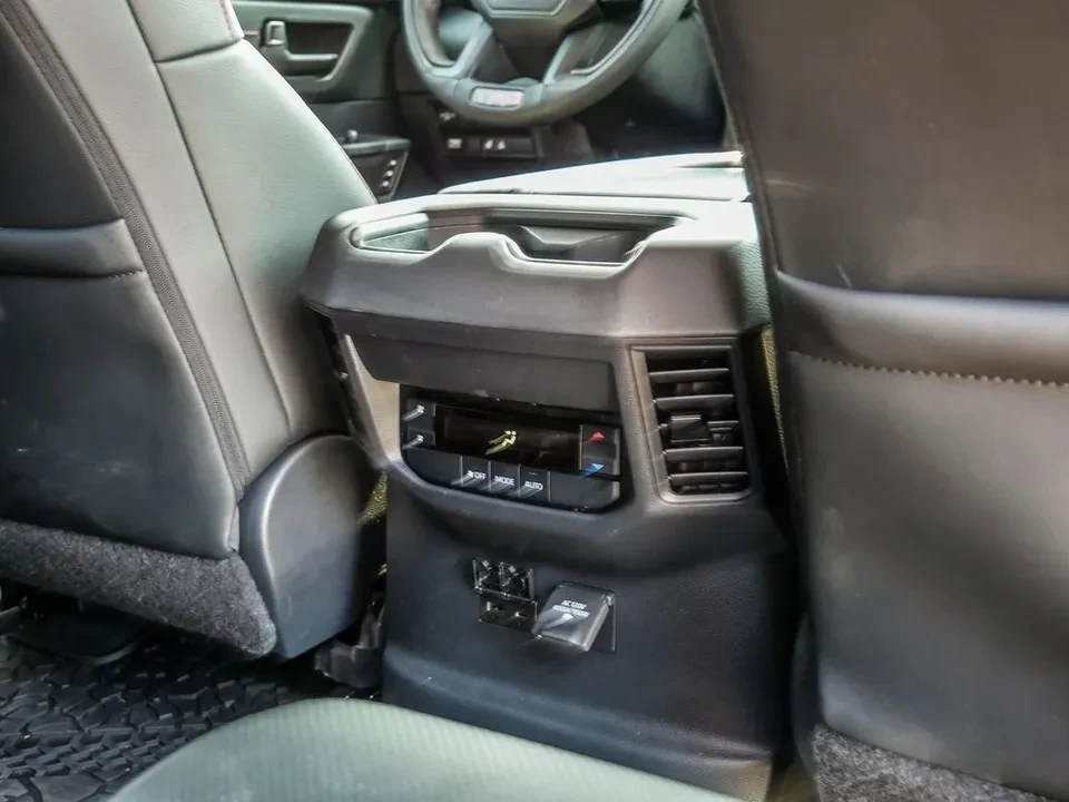 2023 Toyota Sequoia 3rd Gen - Image 10 of 17