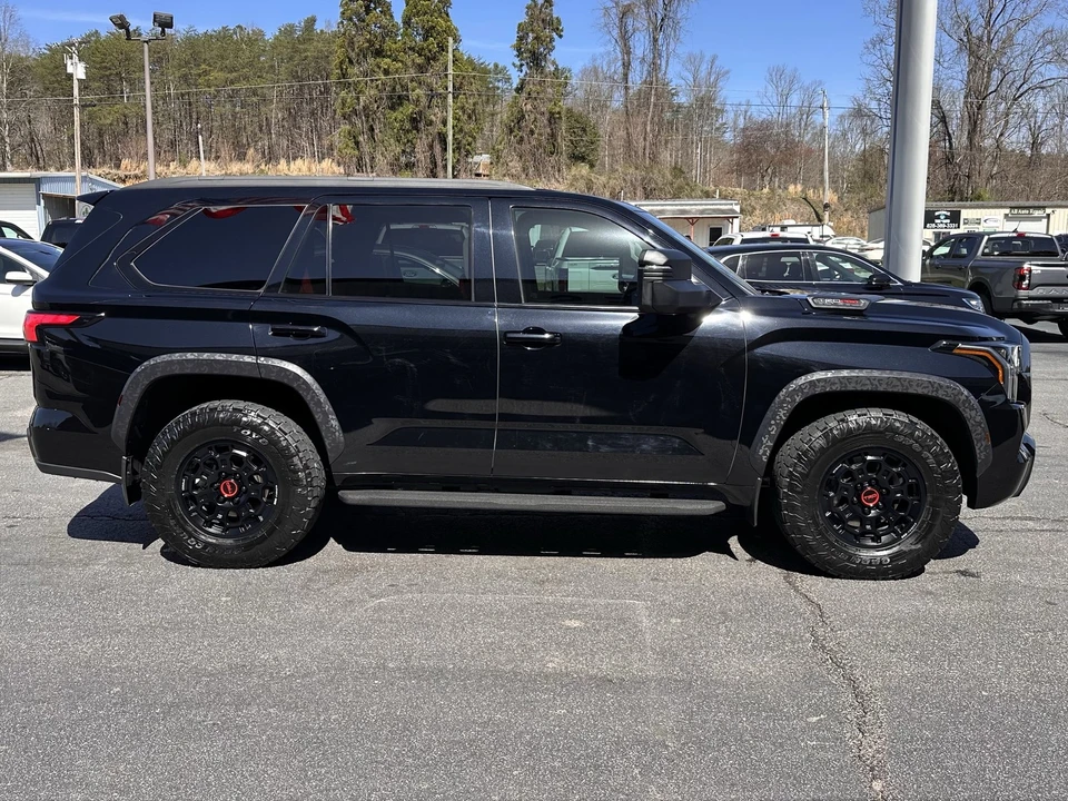 2023 Toyota Sequoia 3rd Gen - Image 5 of 21