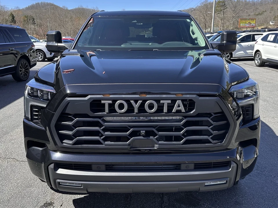 2023 Toyota Sequoia 3rd Gen - Image 3 of 21