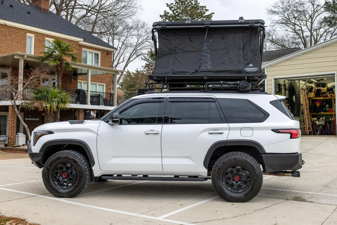 2023 Toyota Sequoia 3rd Gen - Image 8 of 31